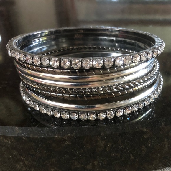 Bracelets - Picture 1 of 1